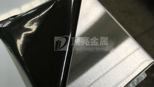 热轧不锈钢板拉丝